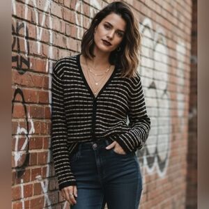 Easyspirit black/beige striped long sleeve knit cardigan,button closure,XL